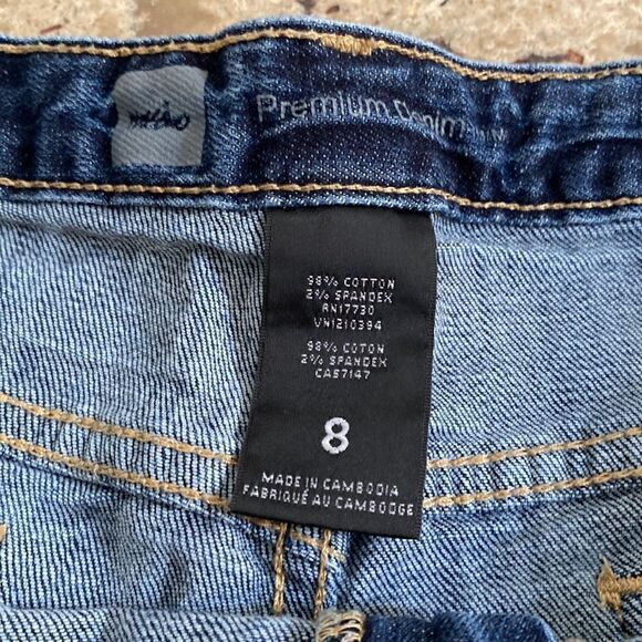 Mossimo Premium Dark Denim Short - Picture 3 of 6